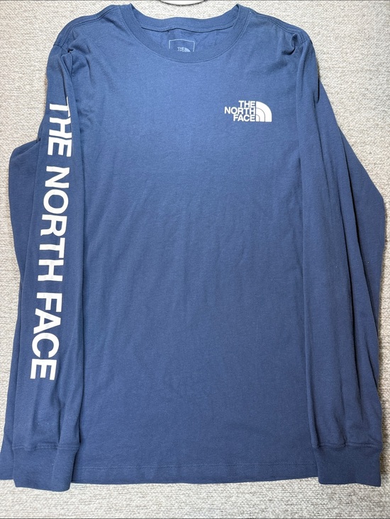 The North Face Other - The North Face Navy Long Sleeve Logo Tee with White Sleeve Print Size M (hole)